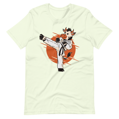 Karate cow | Unisex t-shirt