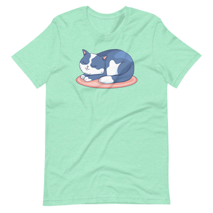 Cute sleeping cat | Unisex t-shirt