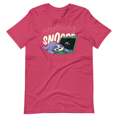 Sloth sleeping on laptop | Unisex t-shirt