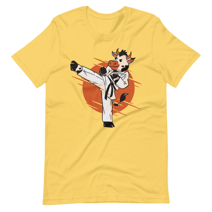 Karate cow | Unisex t-shirt