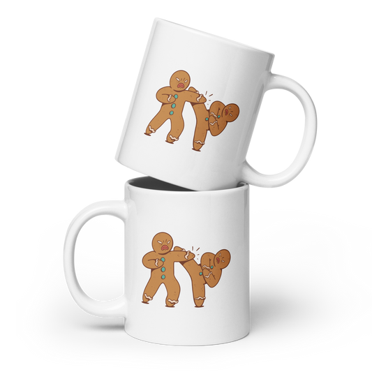 Gingerbread men fight | White glossy mug